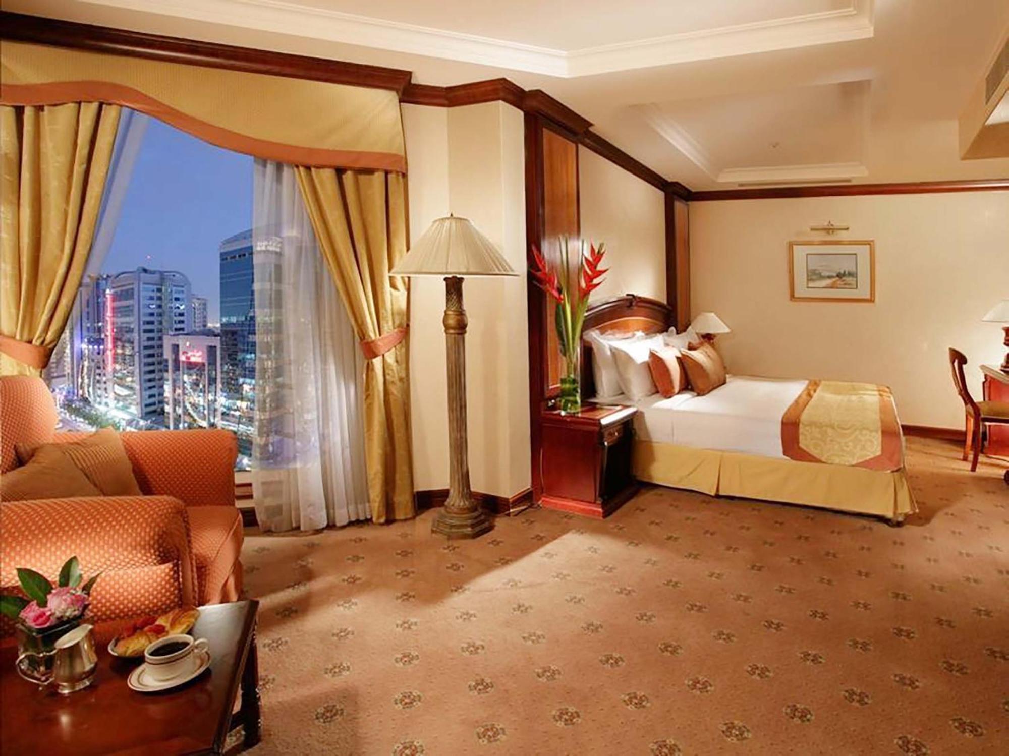 Knight Castle Hotel - Formerly Known As Carlton Palace Hotel ดูไบ ภายนอก รูปภาพ